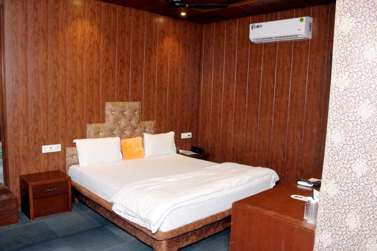 Maharaja The Royal Resort Thane Exterior foto
